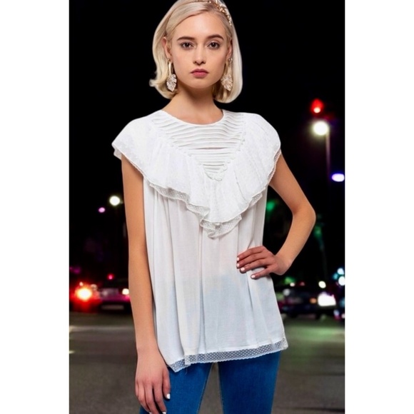 POL Ivory Sleeveless Pleated Ruffle Top - Picture 2 of 6